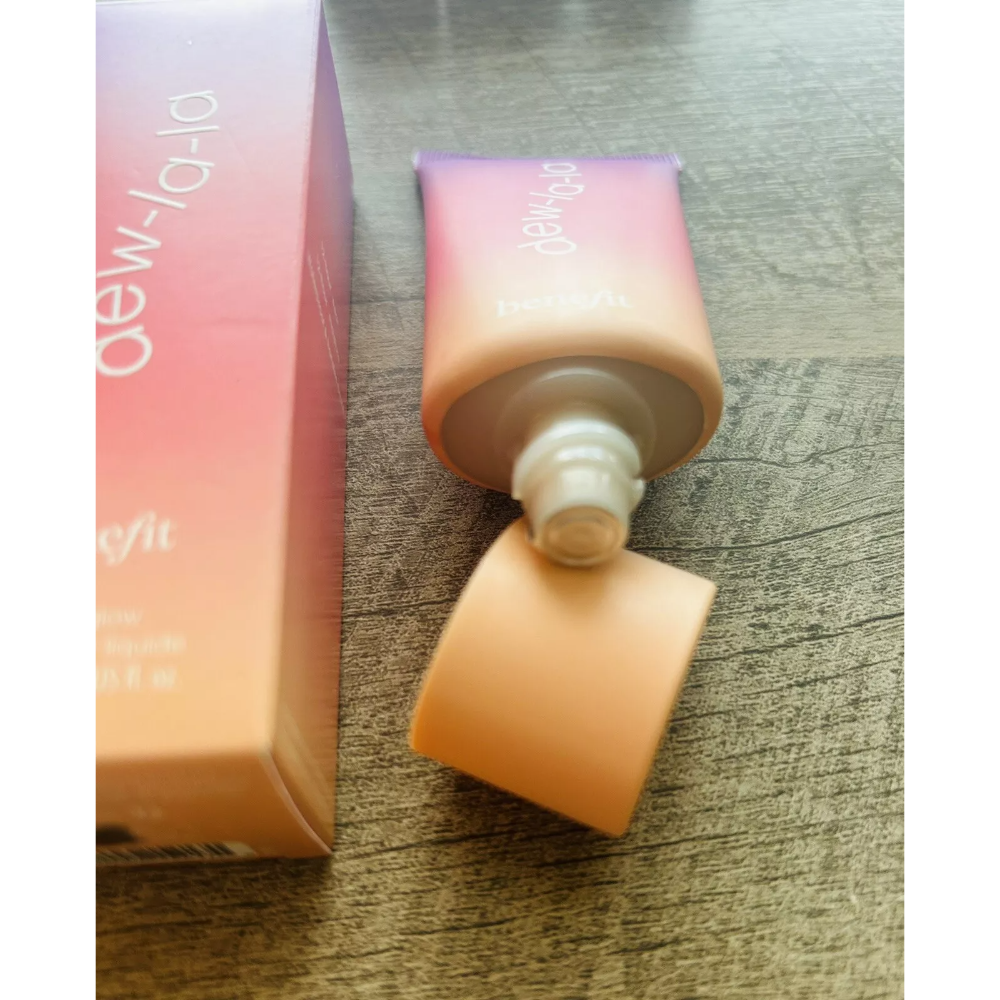 Benefit Dew La La Liquid Glow Highlighter