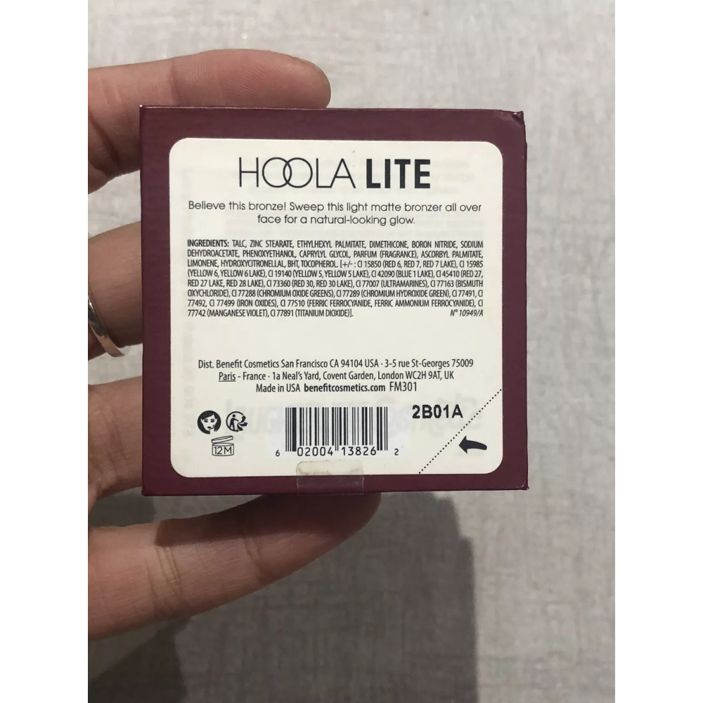 Benefit Hoola Lite Matte Powder Bronzer