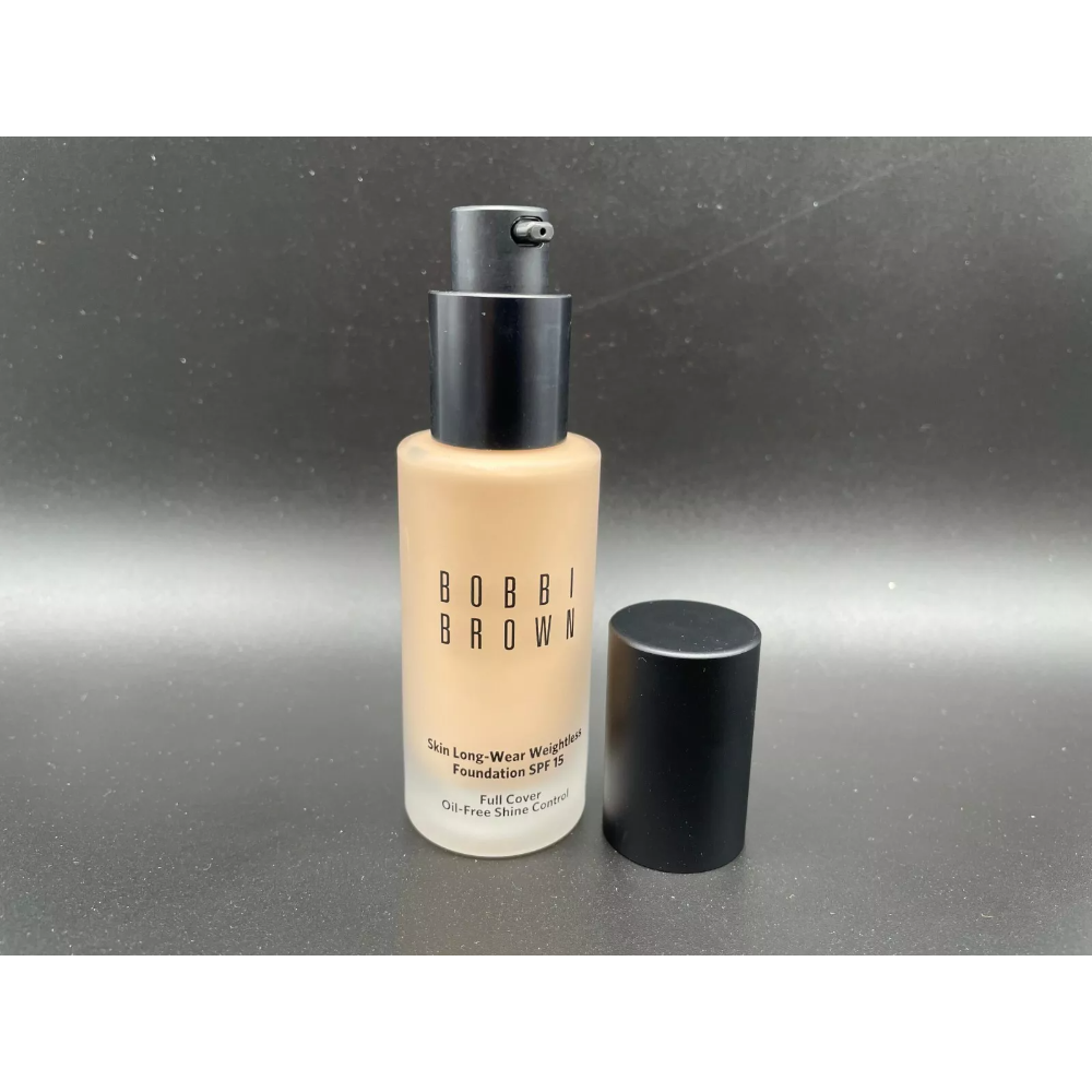 Bobbi Brown Skin Long-Wear Weightless Foundation SPF15