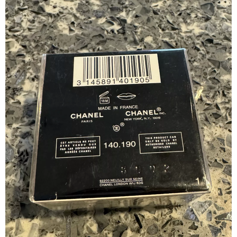 Chanel Le Lift Lip And Contour Care