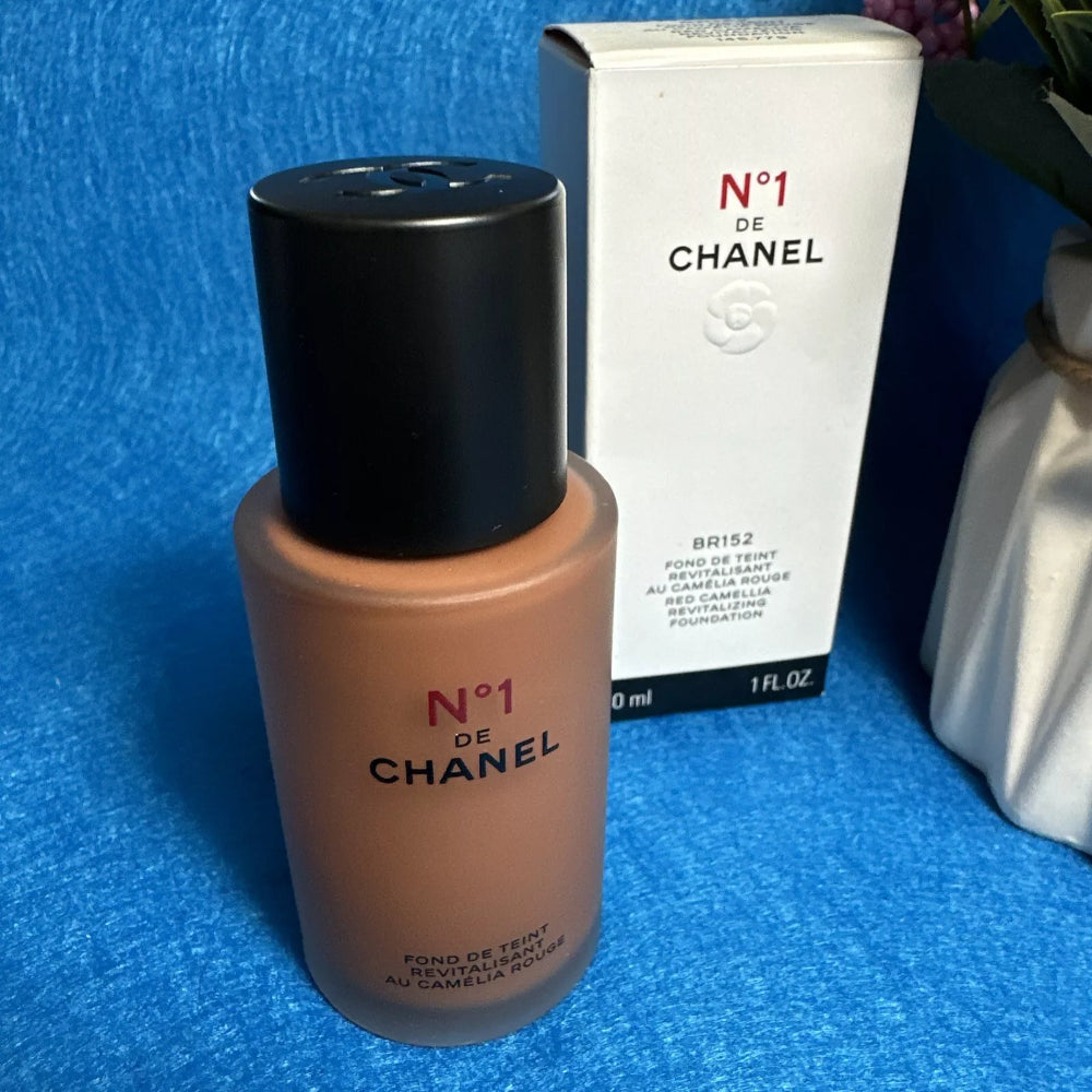 Chanel No 1 Revitalizing Foundation