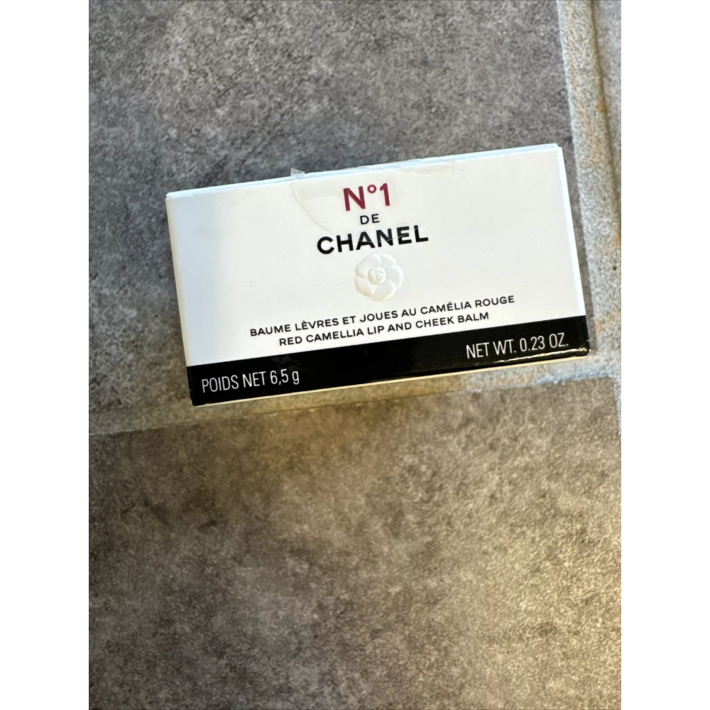 Chanel No 1 Revitalizing Lip And Cheek Balm