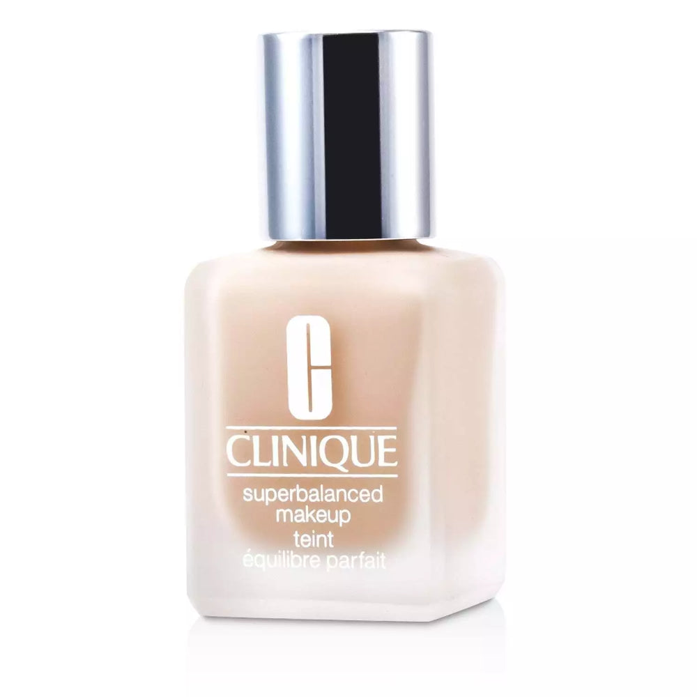 Clinique Superbalanced Makeup