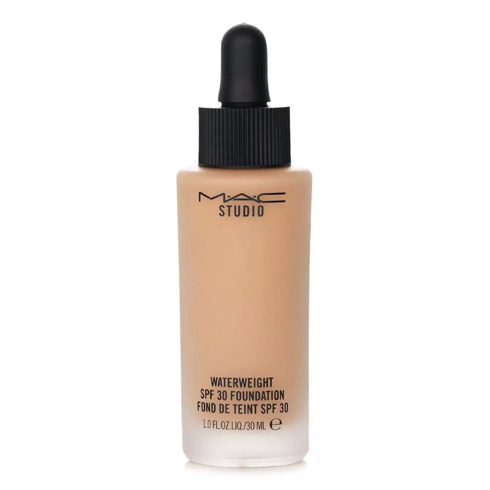 MAC Studio Waterweight Foundation SPF30